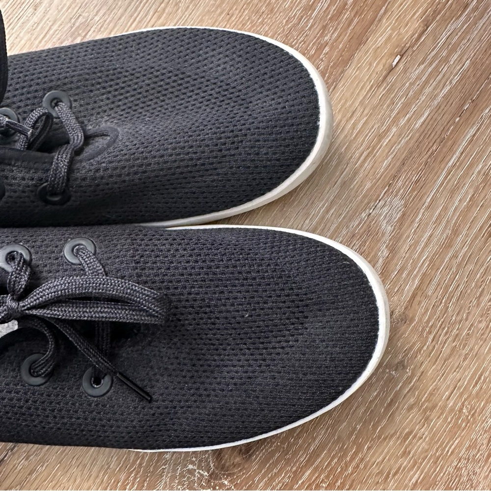 Allbirds Black Men's Sneakers - Picture 7 of 8